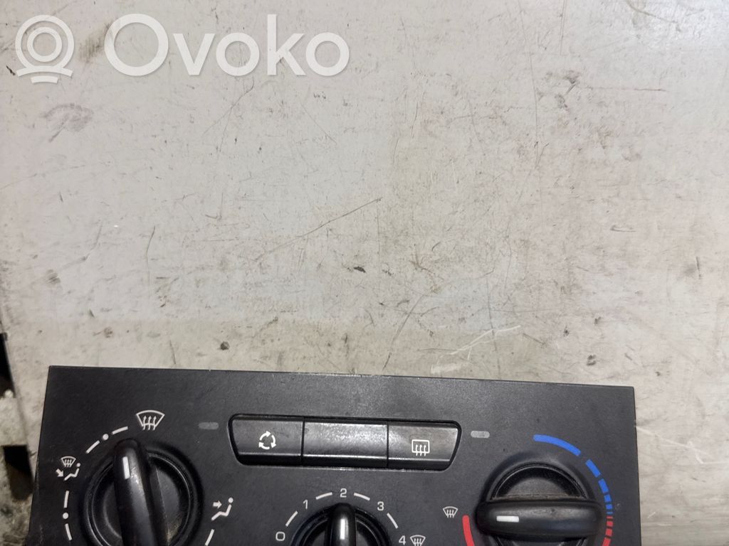 Climate control unit   1400153280