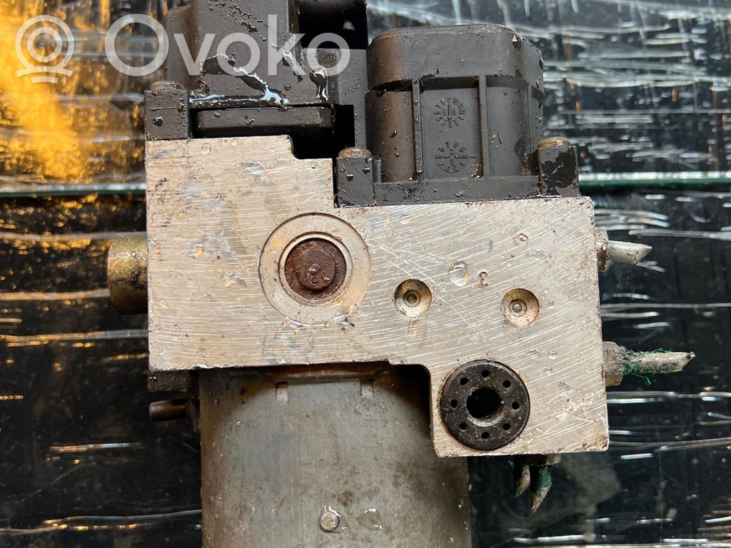 Saab 900 ABS bloks 
