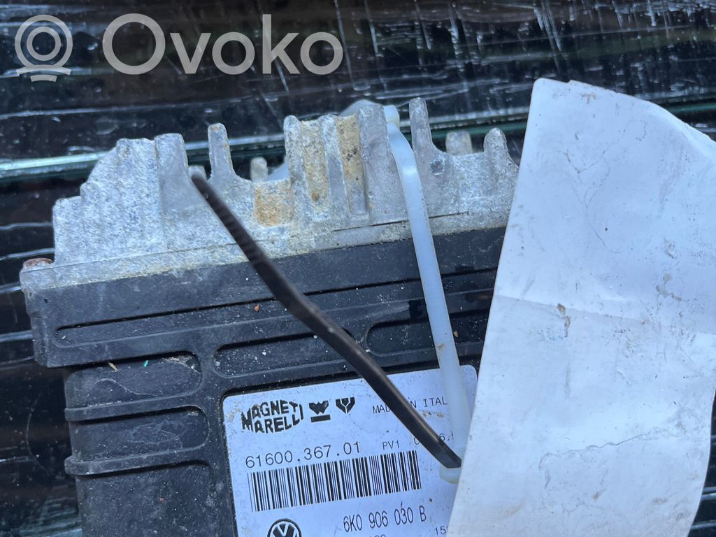 Volkswagen Caddy Engine control unit/module 