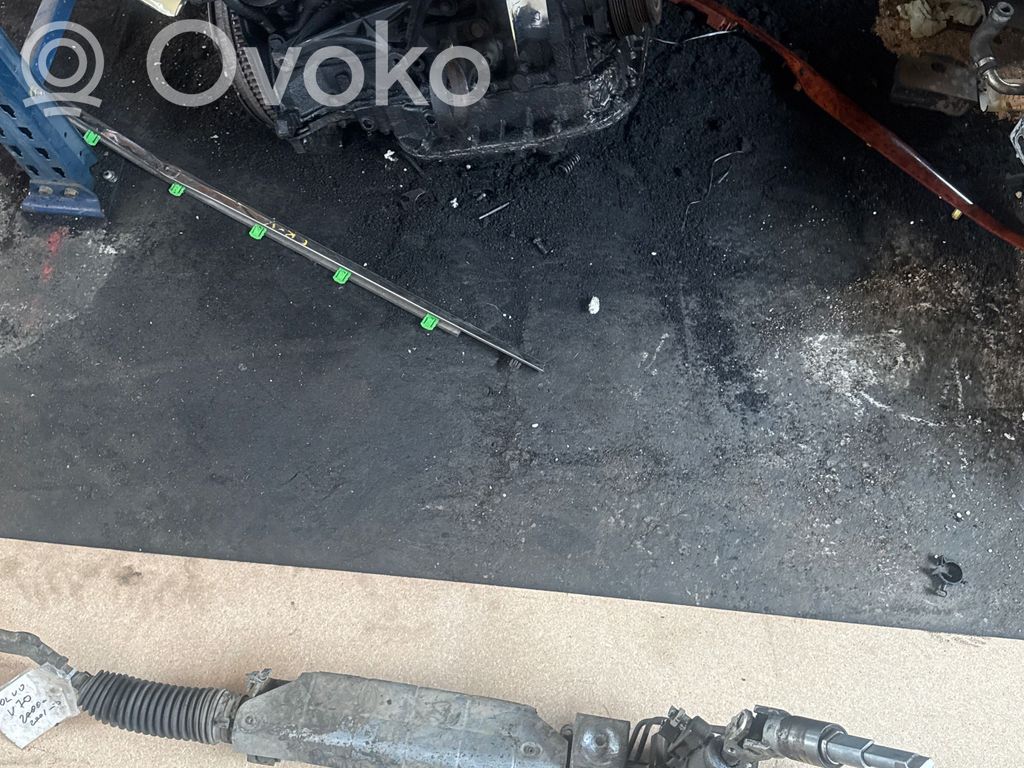 Volvo V70 Vairo kolonėlė 