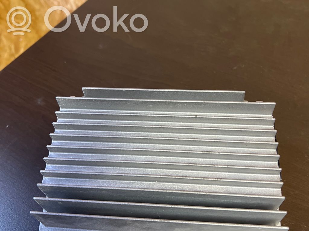BMW X6 E71 Garso stiprintuvas 