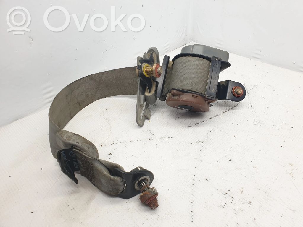 KIA Sorento Takaistuimen turvavyö 