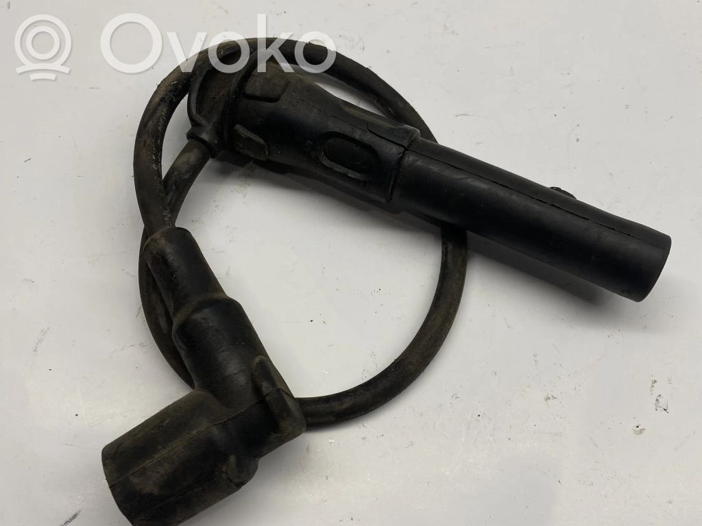 Plug wire