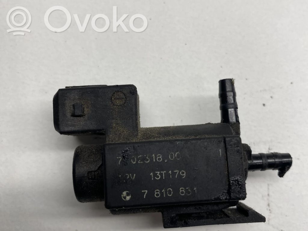 Engine mount vacuum valve   70231600