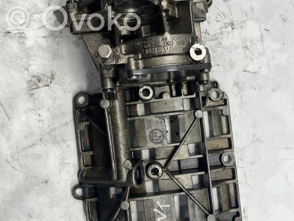 BMW 3 E90 E91 Oil pump 
