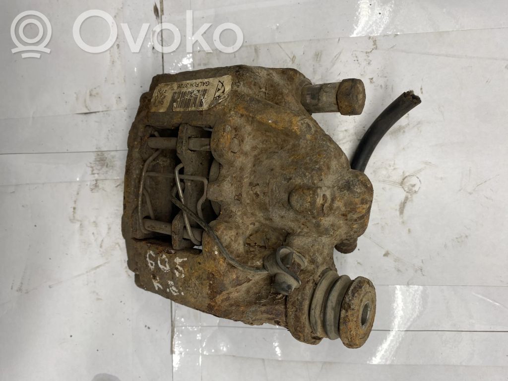Peugeot 407 Rear brake caliper 