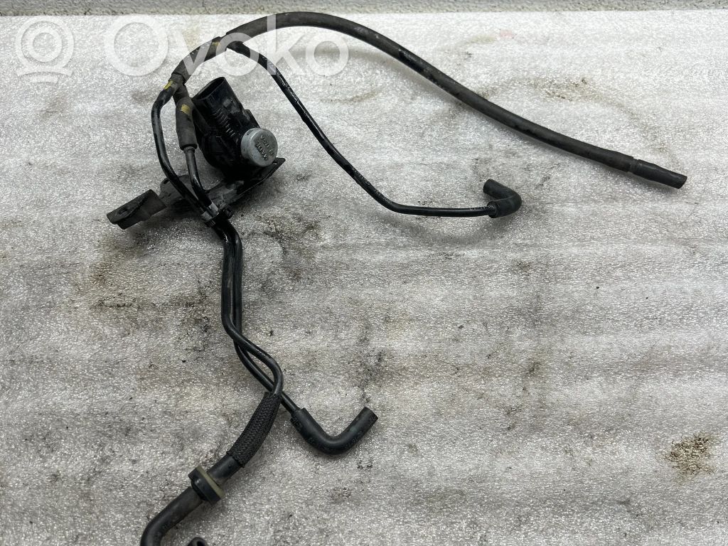 Audi A6 S6 C7 4G Engine mount vacuum valve 