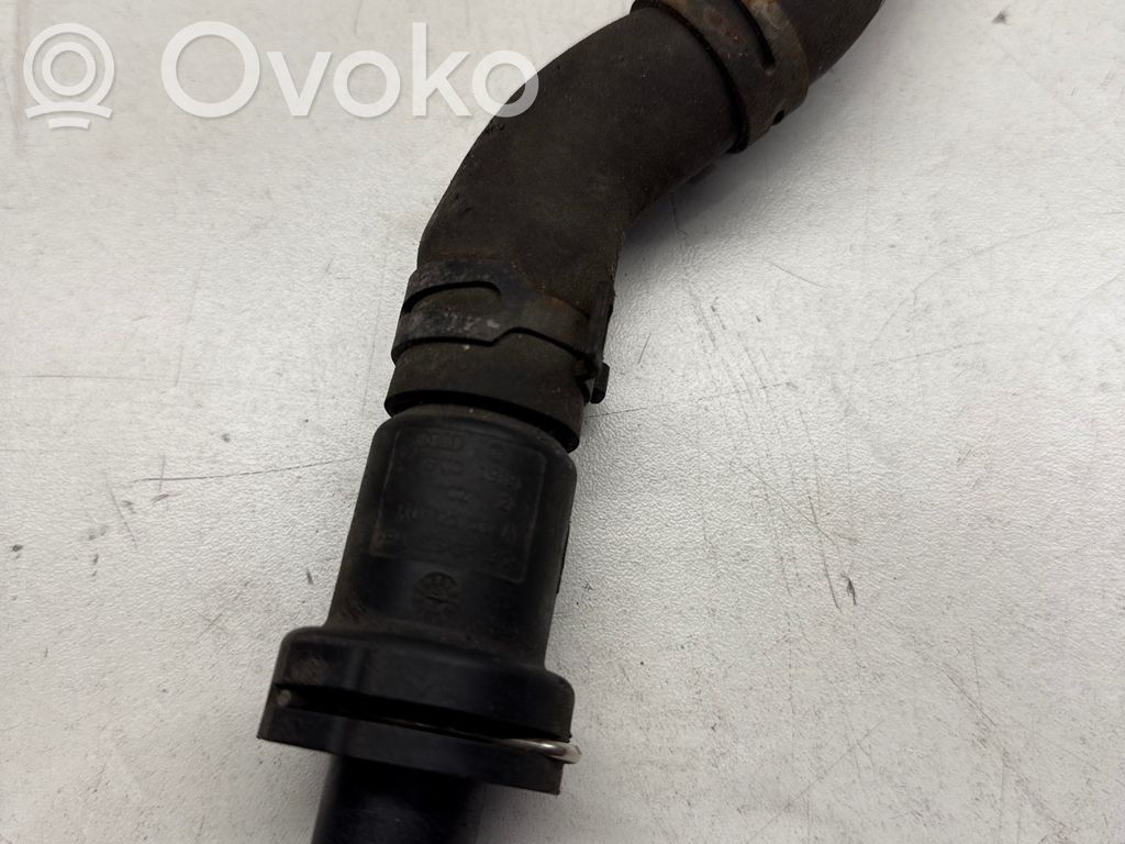 Audi A4 S4 B7 8E 8H Conductă/furtun lichid de răcire motor 