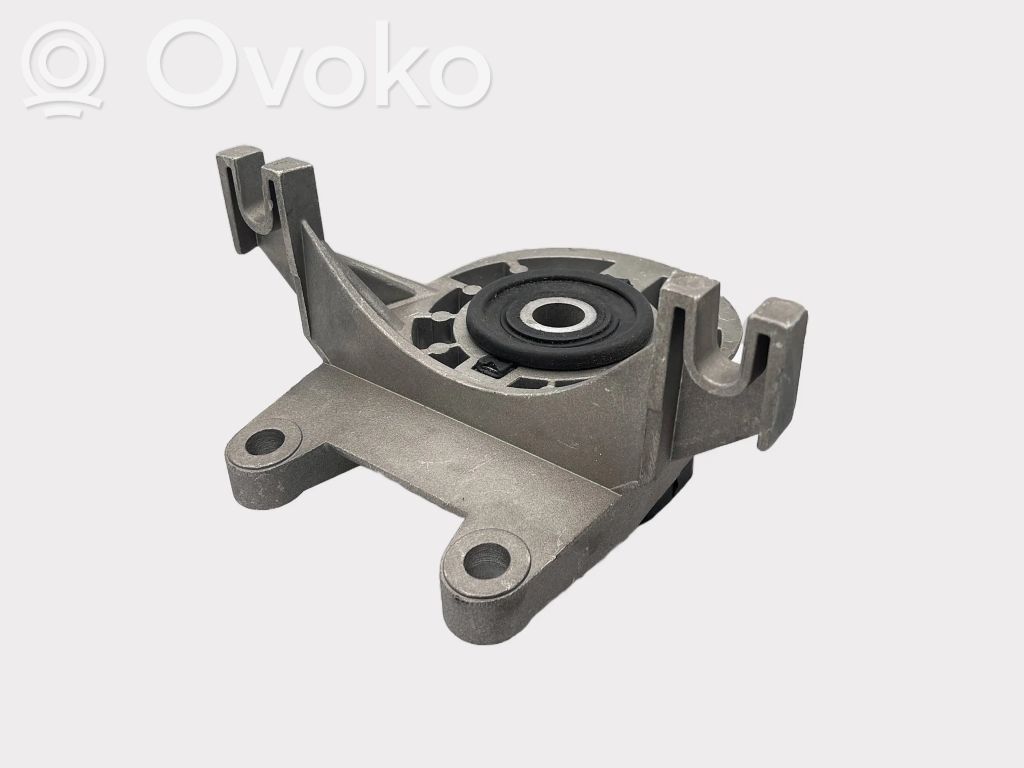 Lancia Delta III Engine mount bracket 