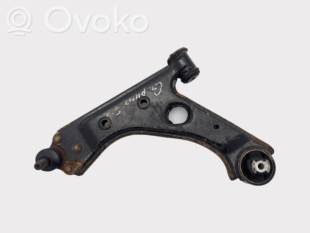Fiat Grande Punto Рычаг 