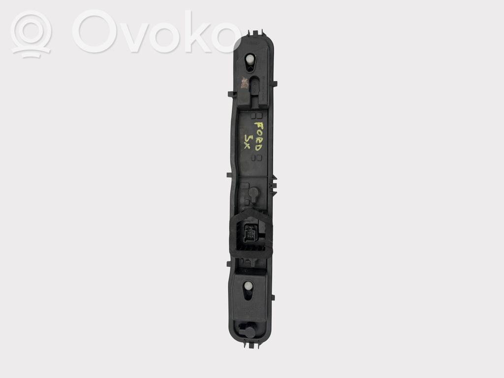 Ford Transit Takavalon polttimon suojan pidike 