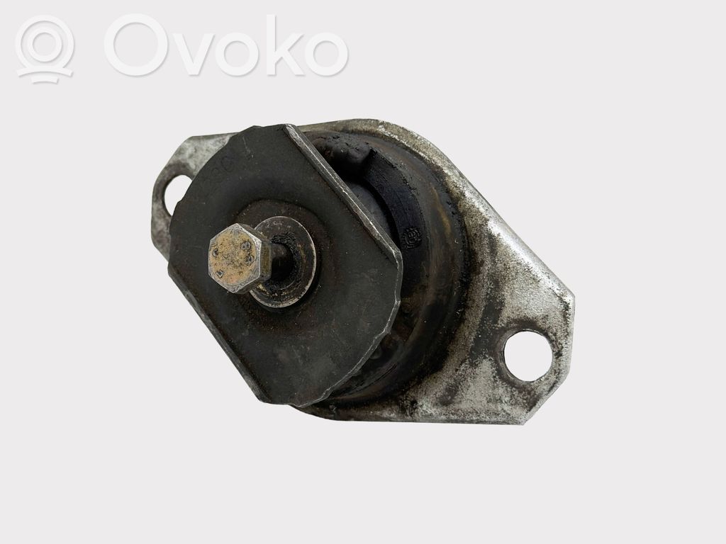 Alfa Romeo 156 Engine mount bracket 