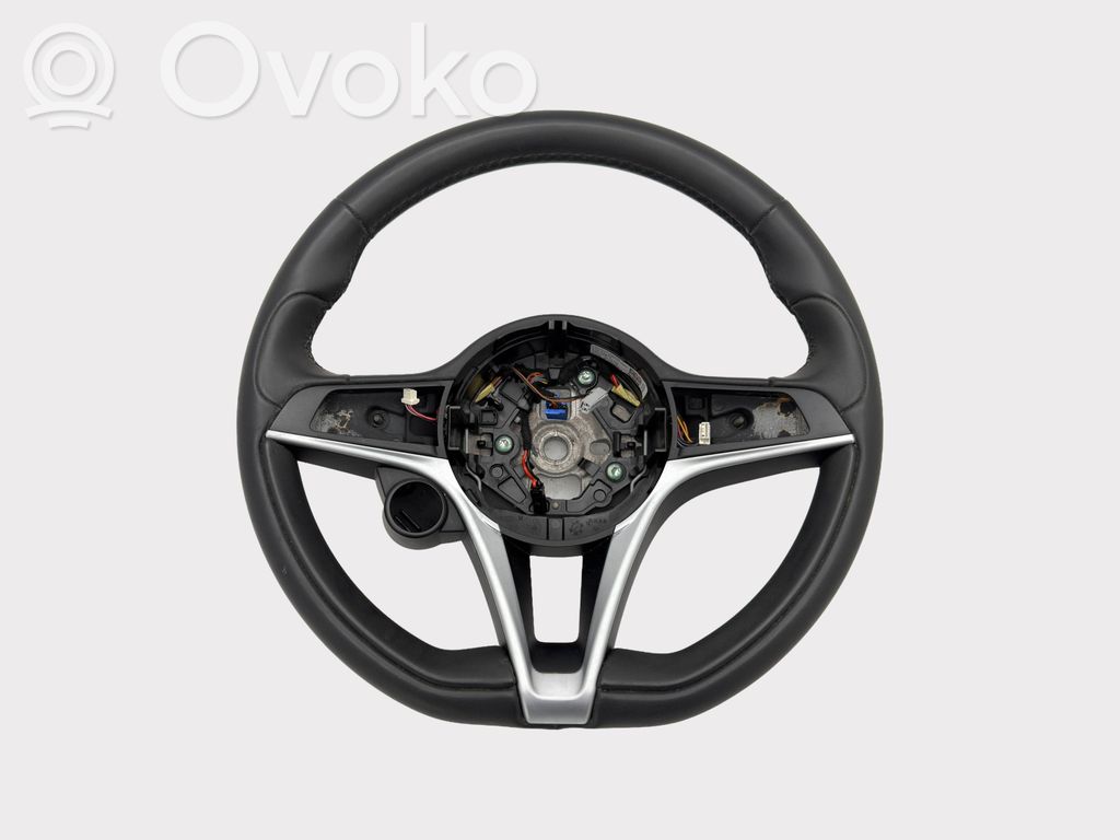 Alfa Romeo Stelvio Ohjauspyörä 