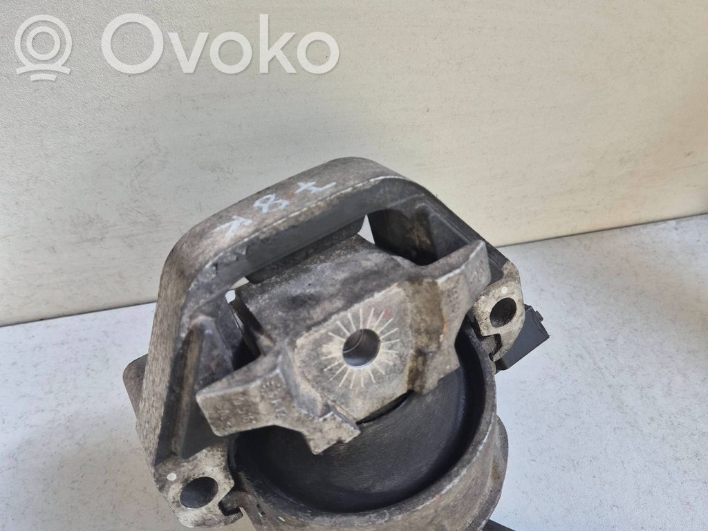 Audi A6 S6 C7 4G Engine mount bracket 