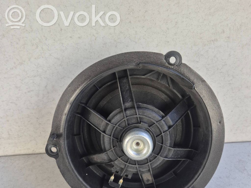 Audi A6 S6 C7 4G Rear door speaker 