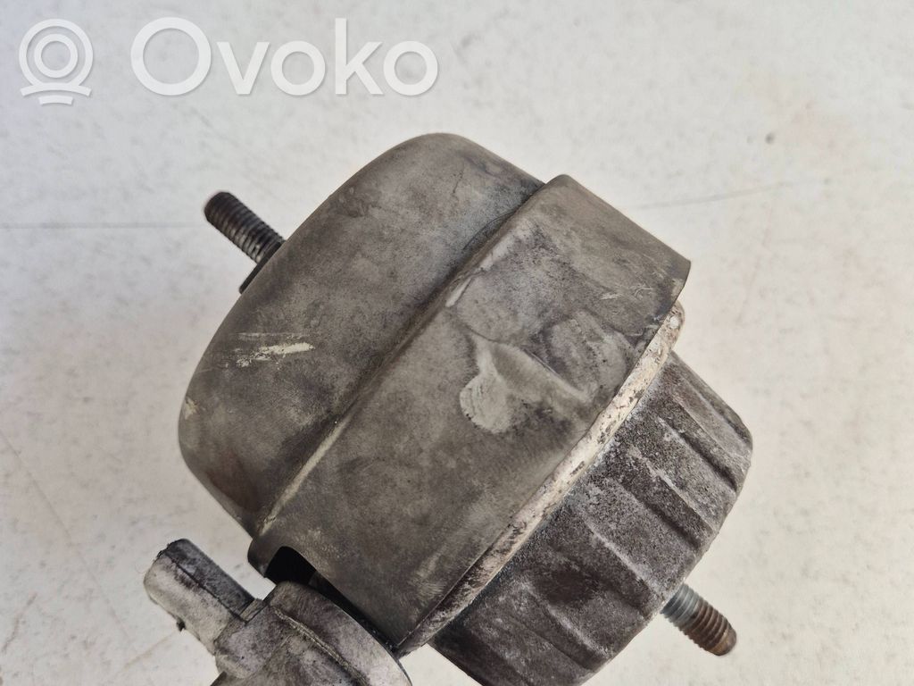 Engine mount bracket   4F0199382BL