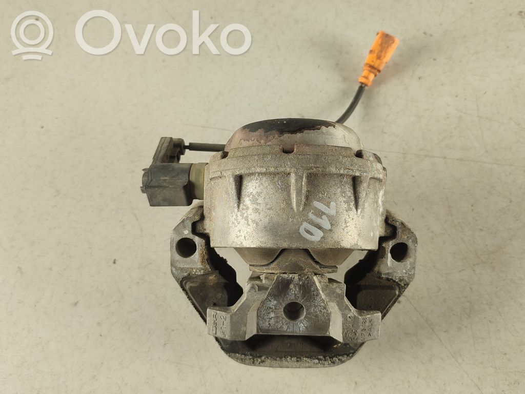 Audi A6 S6 C7 4G Engine mount bracket 