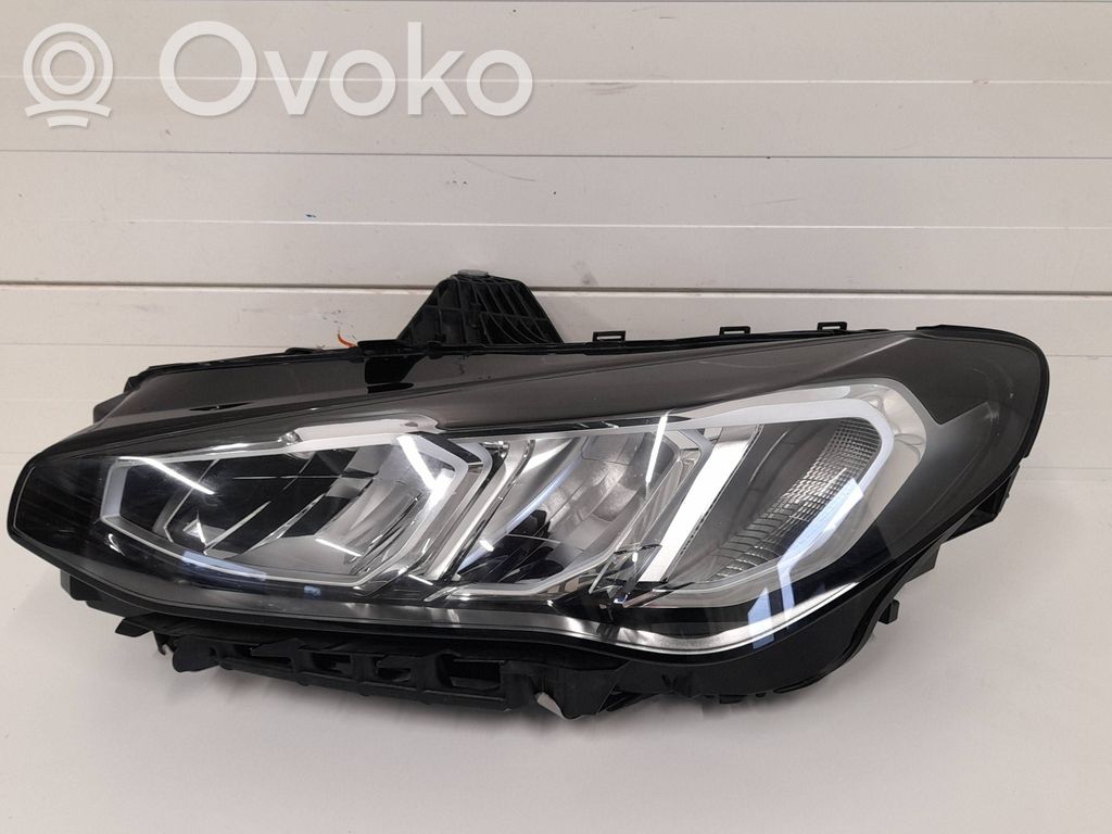 BMW 2 Active Tourer U06 Priekinis žibintas 