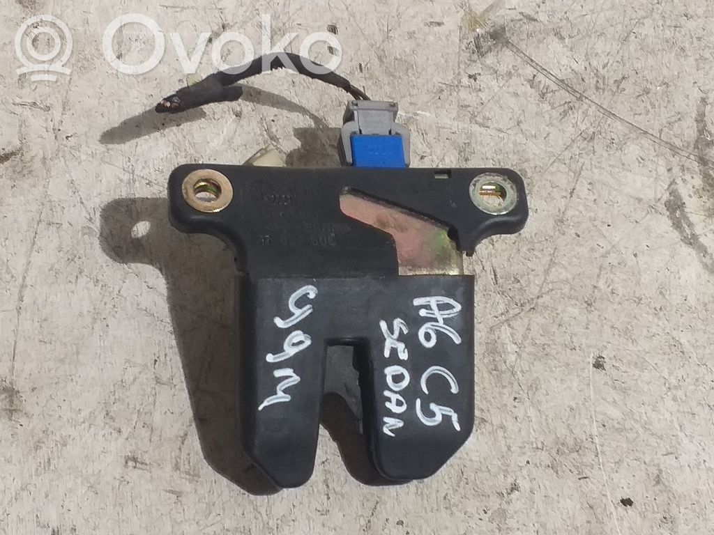 Audi A6 S6 C5 4B Tailgate/trunk/boot lock/catch/latch 