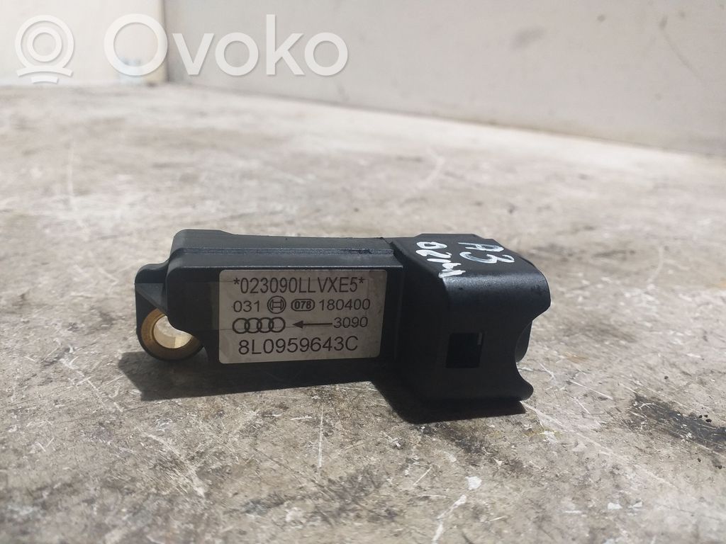 Airbagsensor Crashsensor Drucksensor   8L0959643C