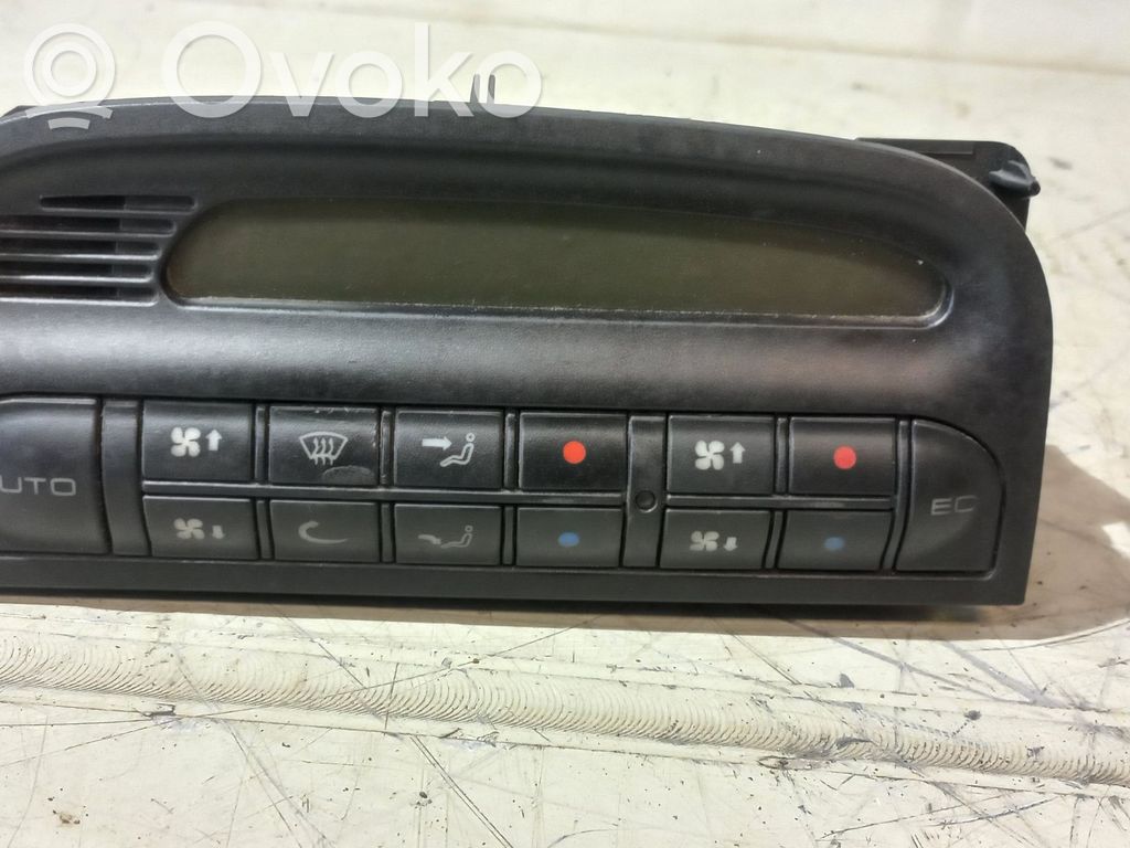 Climate control unit   7M0907040AH