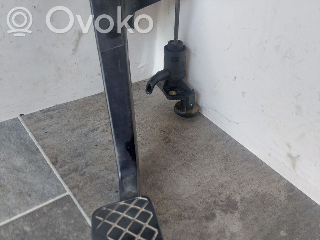 Audi A4 S4 B6 8E 8H Pedal de embrague 