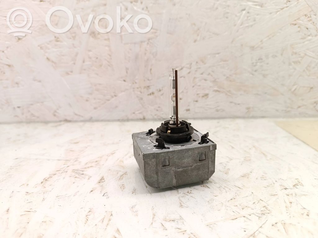 Audi A6 S6 C6 4F Xenon bulb 