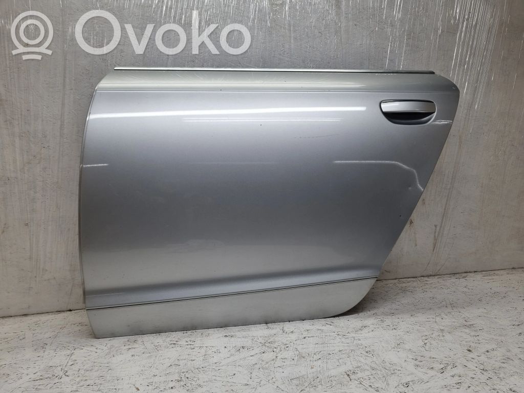 Puerta trasera   4F0853763A