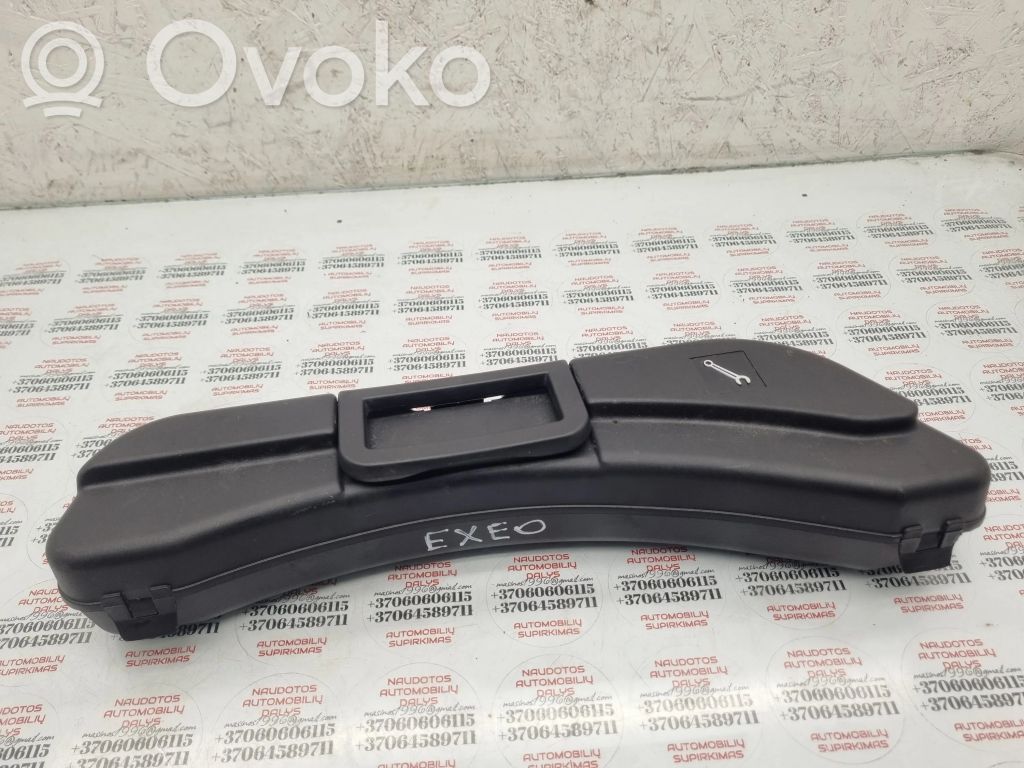 Seat Exeo (3R) Tool box 
