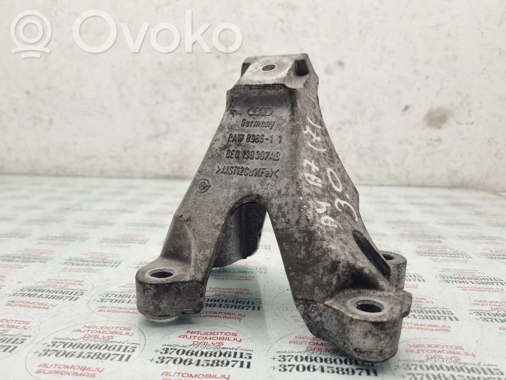 Engine mounting bracket   8E0199307AB