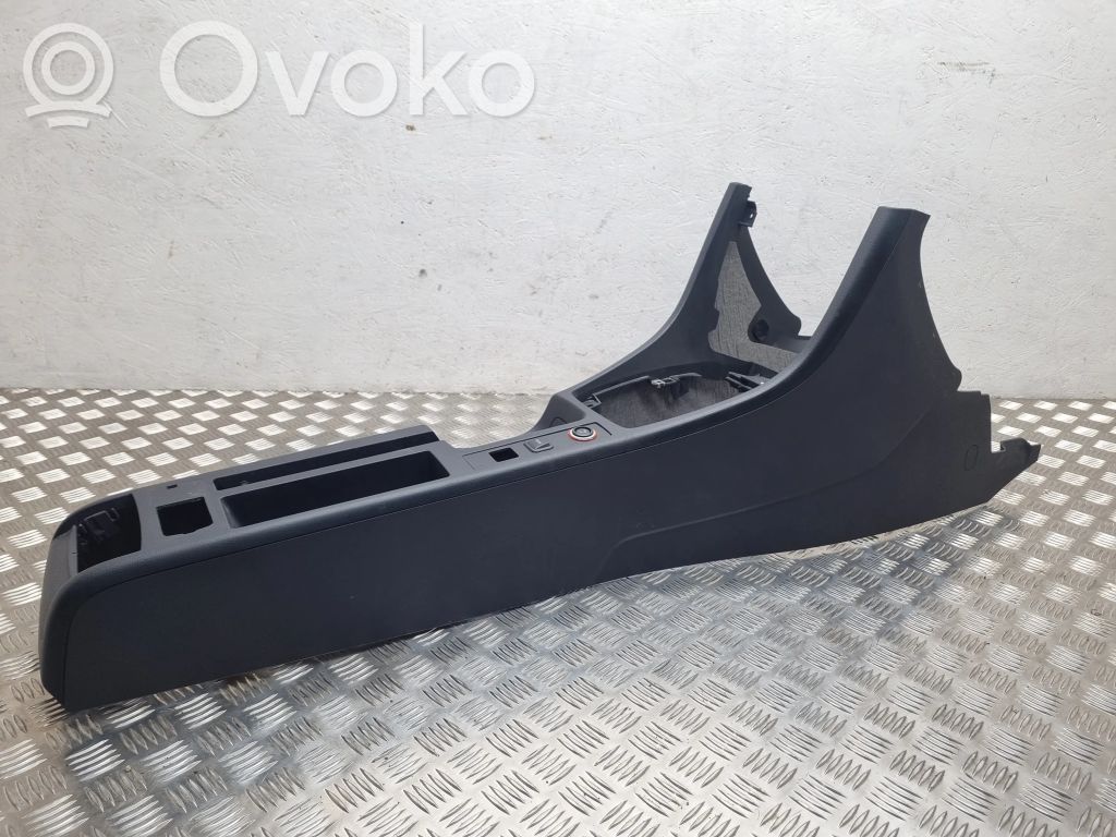 Seat Exeo (3R) Center console 