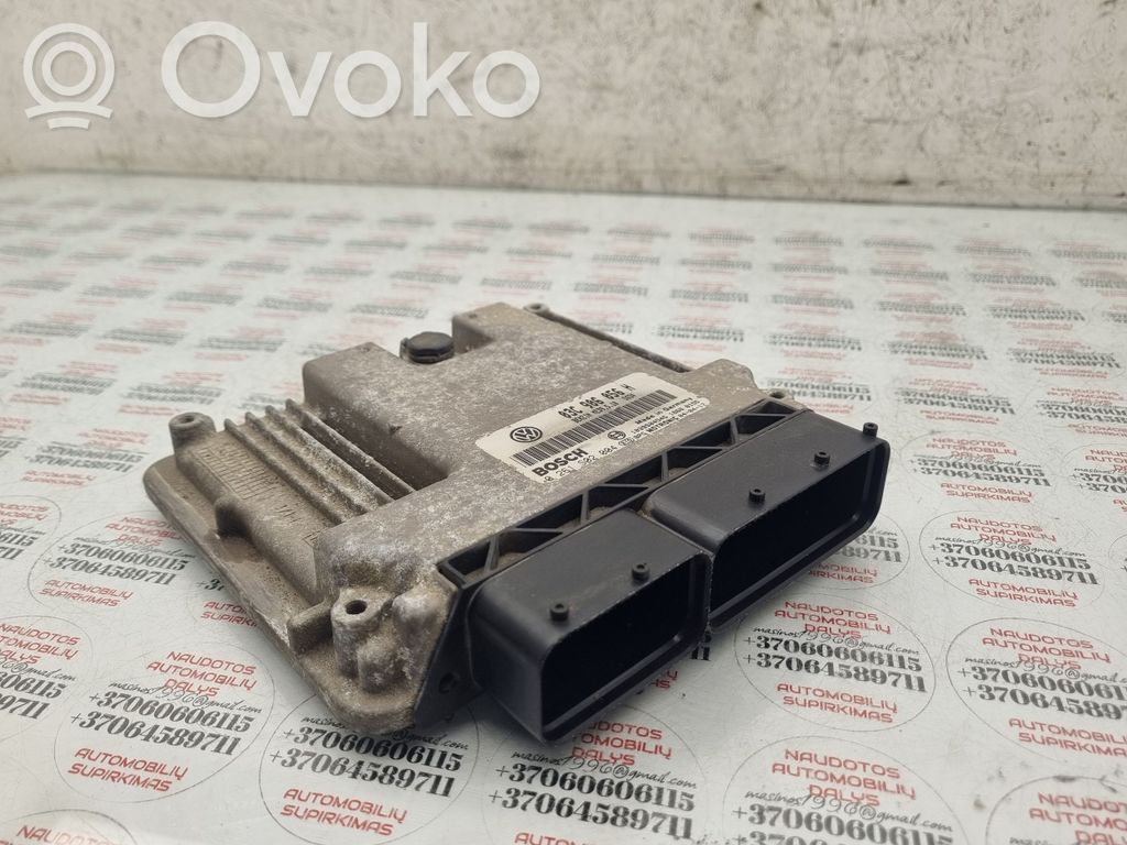 Volkswagen Golf V Engine control unit/module 