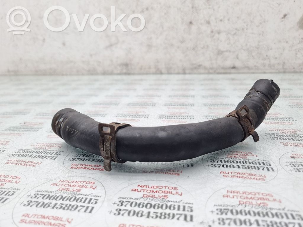 Volkswagen Touran I Engine coolant pipe/hose 