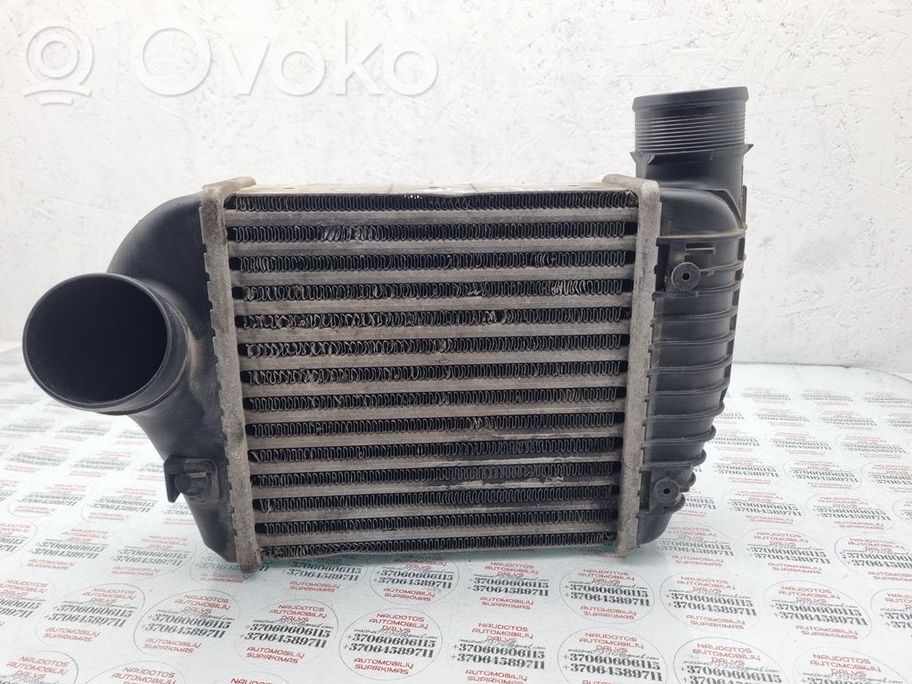 Audi A6 S6 C6 4F Interkūlerio radiatorius 