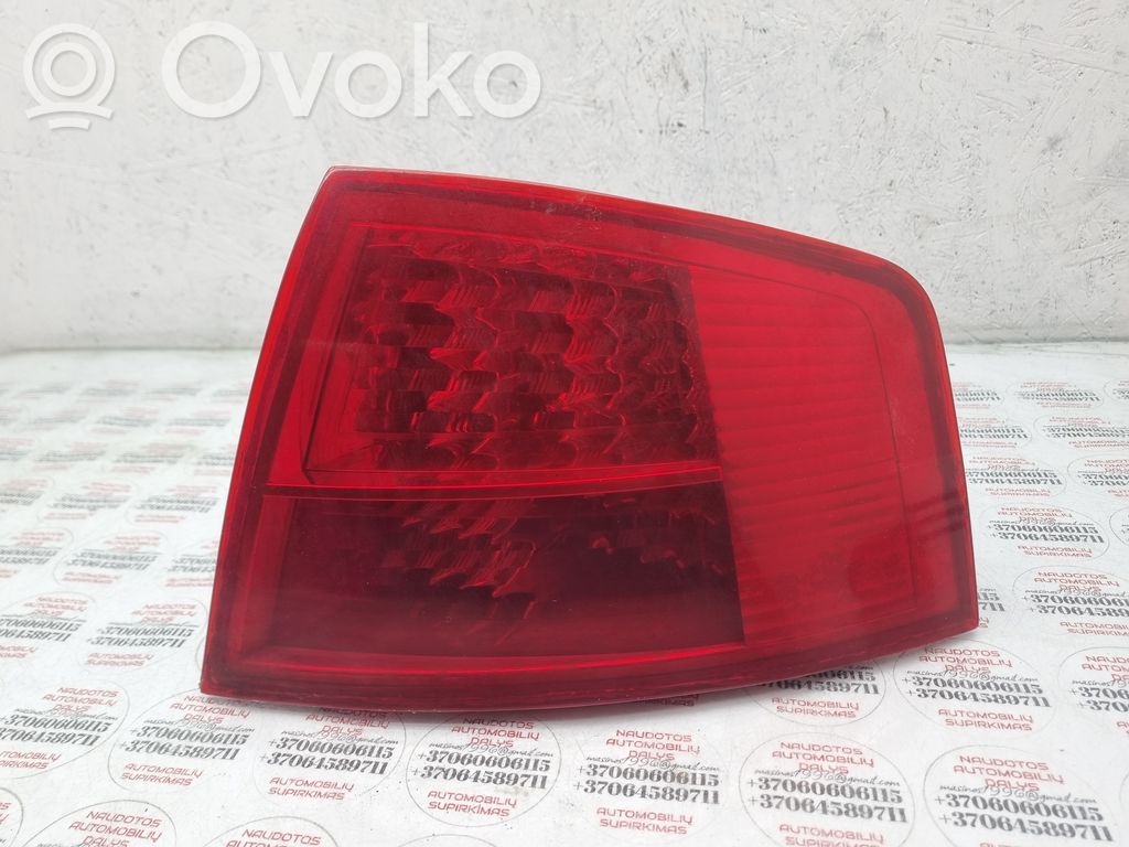 Audi A8 S8 D3 4E Rear/tail lights 