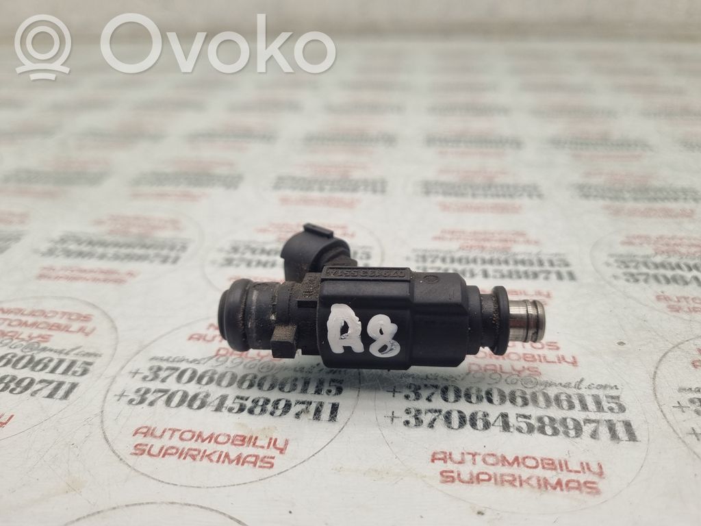 Inyector de combustible   0280156105,079133551A