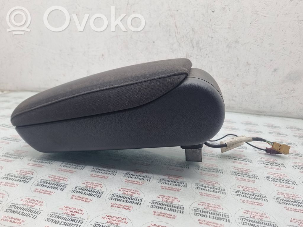 Audi A6 S6 C6 4F Armrest 