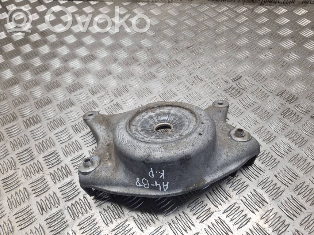 Audi A4 S4 B8 8K Mocowanie sprężyny amortyzatora 