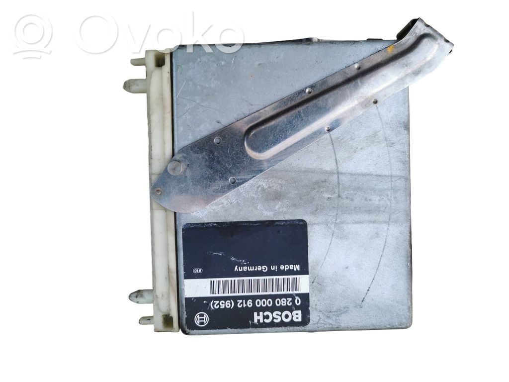 Volvo 850 Engine control unit/module 