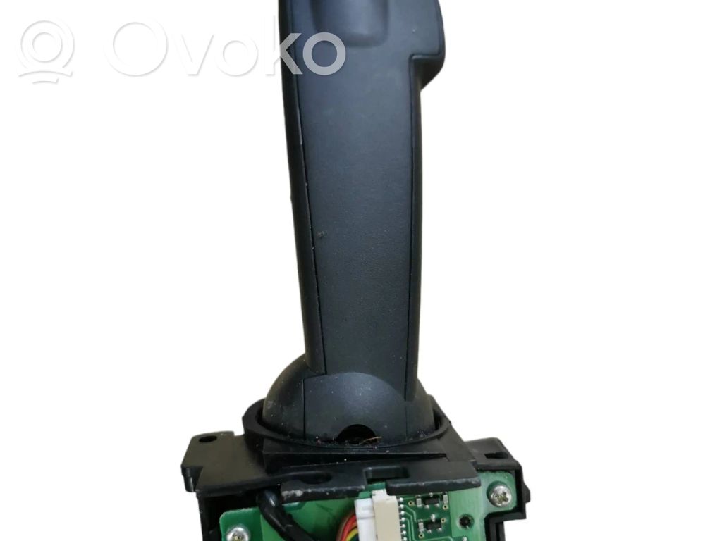 Volvo V70 Palanca de control del limpiaparabrisas 