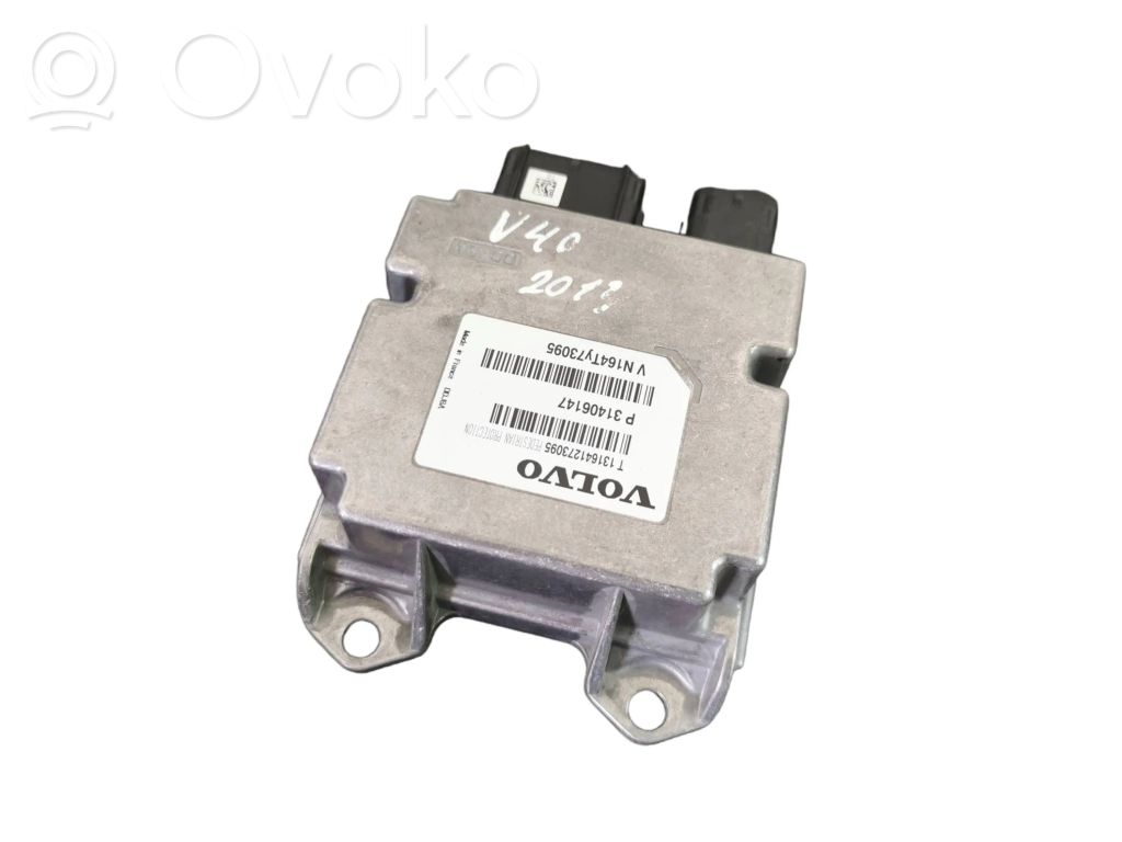 Volvo V40 Airbag control unit/module 