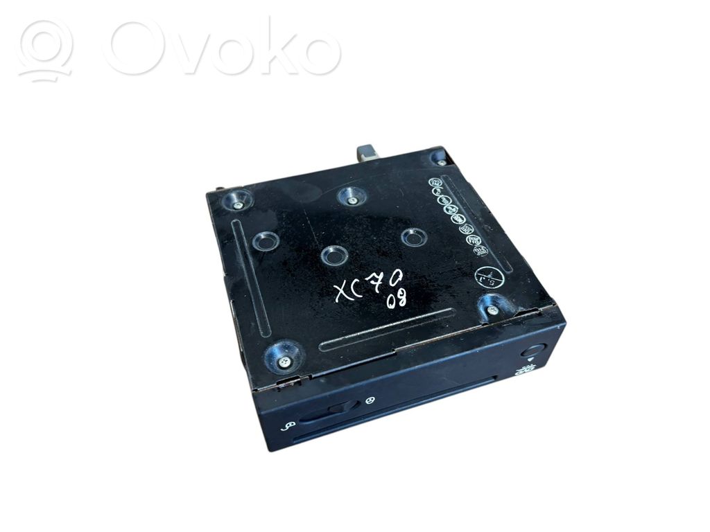 Volvo XC70 Radio/CD/DVD/GPS head unit 