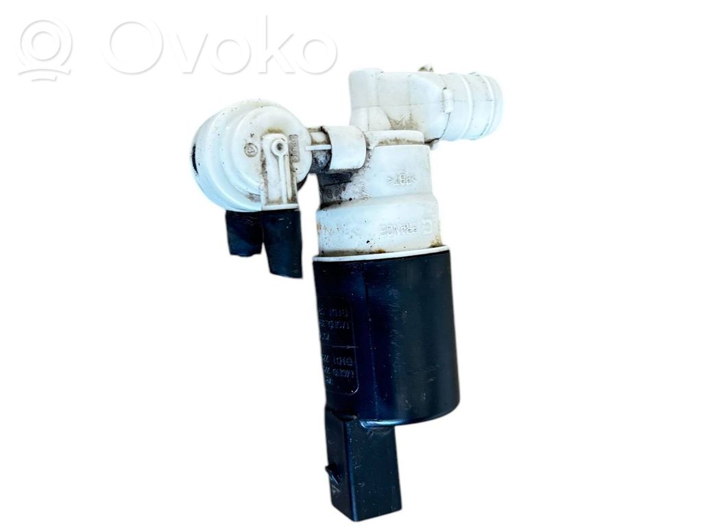 Volvo S60 Windscreen/windshield washer pump 