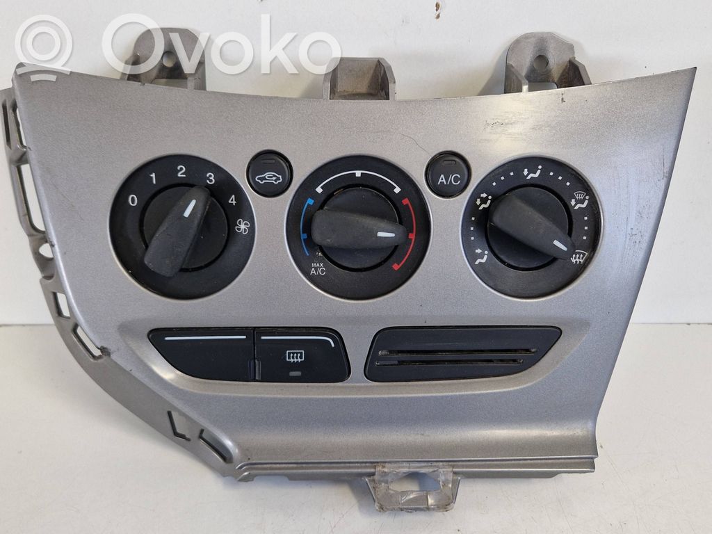 Climate control unit   BM5T19980AE,E1062771E