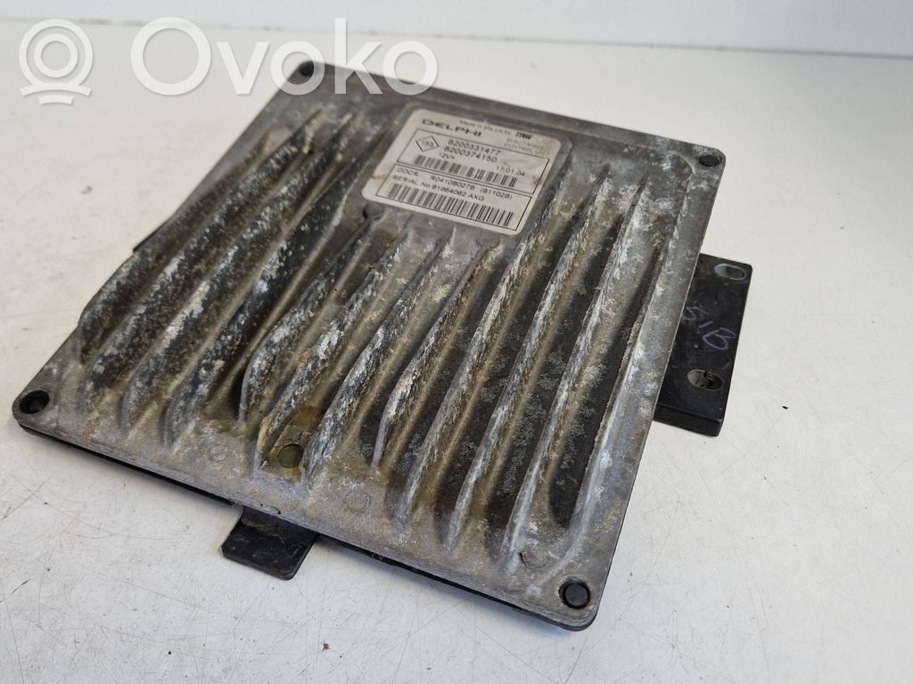 Renault Clio III Engine control unit/module 