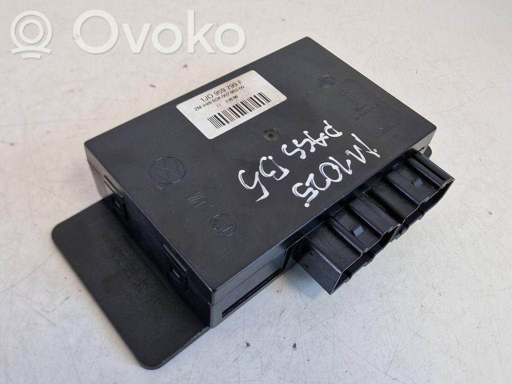 Volkswagen PASSAT B5 Moduł / Sterownik komfortu 