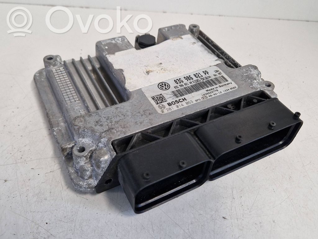 Volkswagen Jetta V Engine control unit/module 