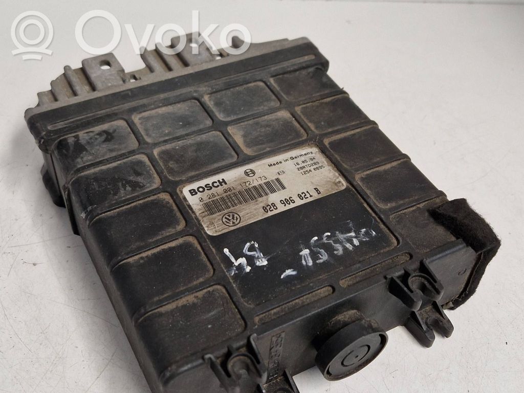Volkswagen PASSAT B4 Engine control unit/module 