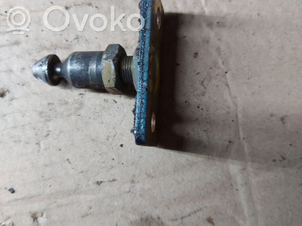 Renault Espace III Trunk lock loop 