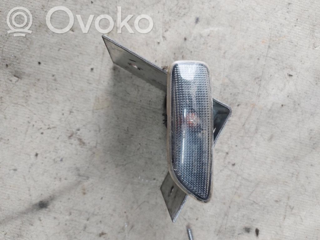 Volvo XC90 Kierunkowskaz błotnika przedniego 